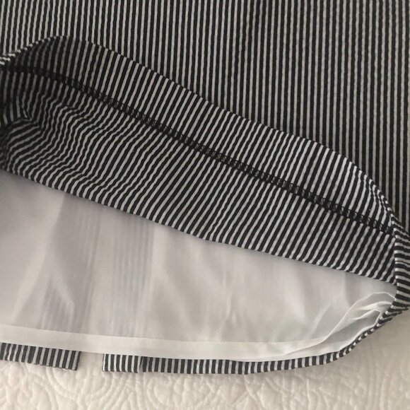 Jones New York Blazer Skirt Coordinated Set Suit, New, Unworn, Size 14 - Picture 5 of 9